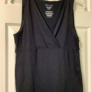 Sleeveless dressy shirt